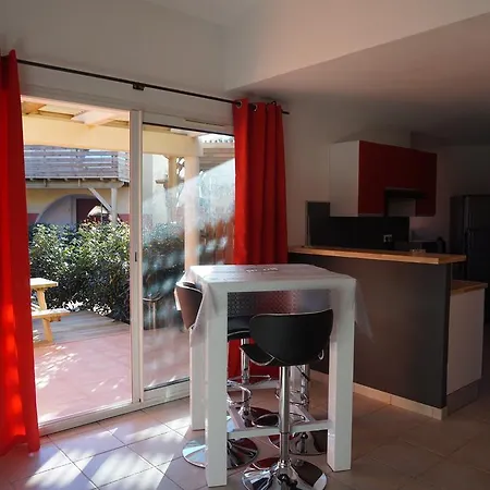 Apartment Kalliste L'isulana