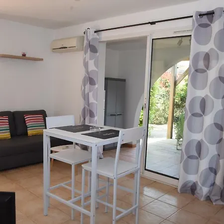 Kalliste L'isulana Apartment
